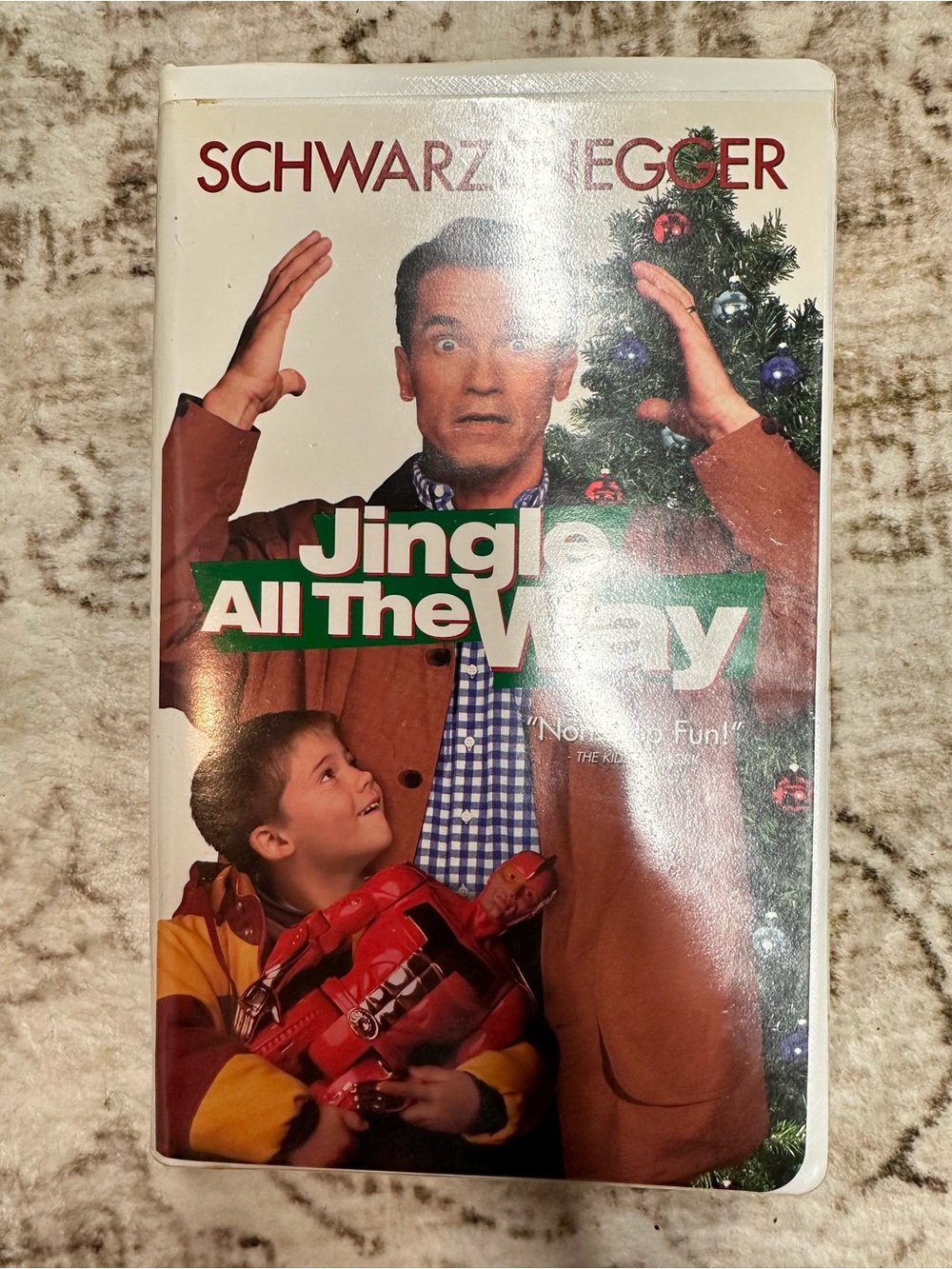 Jingle All The Way Holiday Movie VHS 1990’s Tape with Clamshell EUC